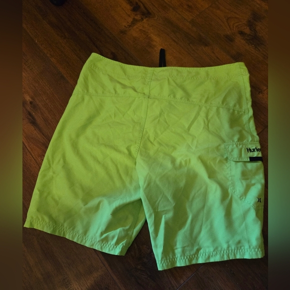 Size 40 Hurley Swim Trunks Neon Yellow/green - Picture 4 of 4